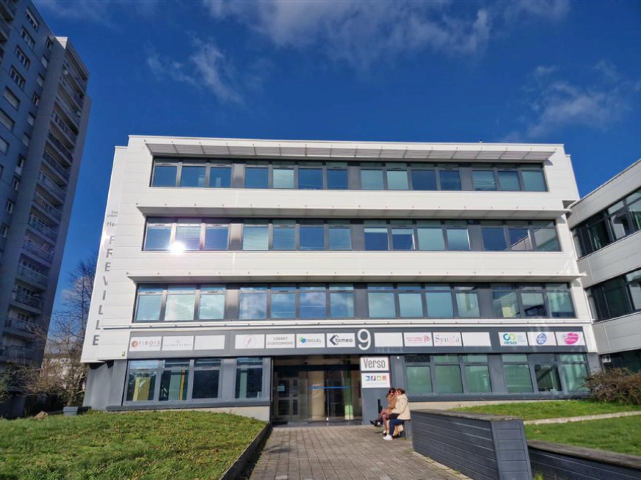 Bureau Rennes 140m² Location bureau Rennes Ille-et-Vilaine OLBUR2424355 0